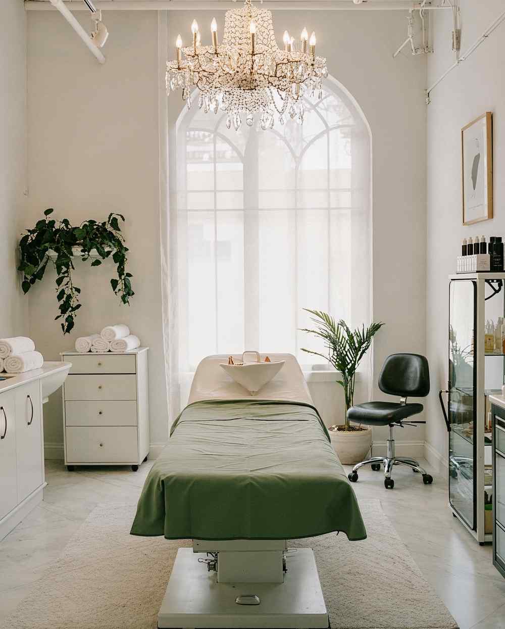 https://www.walkerchiropratique.com/wp-content/uploads/2026/05/image_contact.jpg